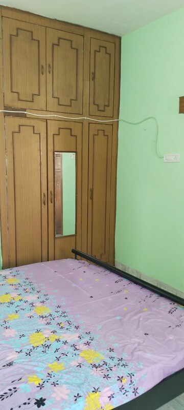 Room in 1 BHK Independent House at Gomti Nagar – for Rent