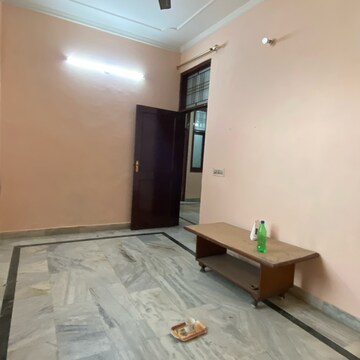 Room in 2 BHK Builder Floor at Chattarpur – for Rent