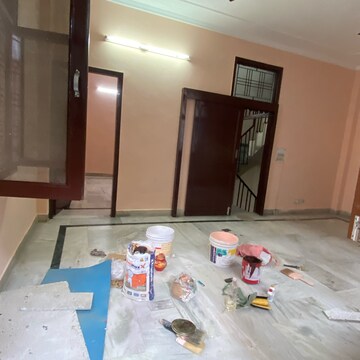 Bedroom in 2 BHK Builder Floor at Chattarpur – for Rent