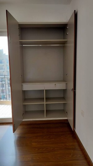 Furnished Amenities in 3 BHK Apartment at ATS Nobility, Sector 4 Greater Noida – for Rent