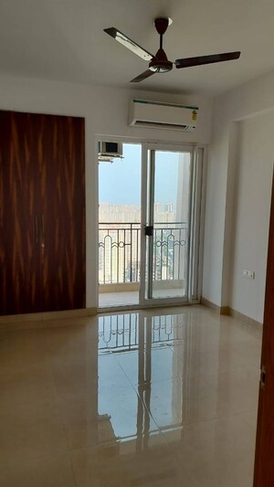 Room in 3 BHK Apartment at ATS Nobility, Sector 4 Greater Noida – for Rent