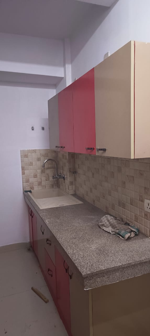 2 BHK + Extra Room Independent House For Rent in Indra Property 