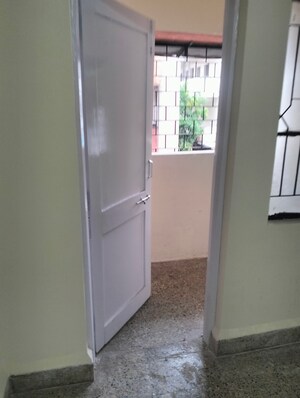 Room in 2 BHK Apartment at Bramha Avenue, Kondhwa – for Rent