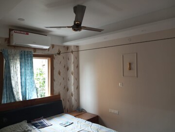 Bedroom in 3 BHK Apartment at Tollygunge – for Sale