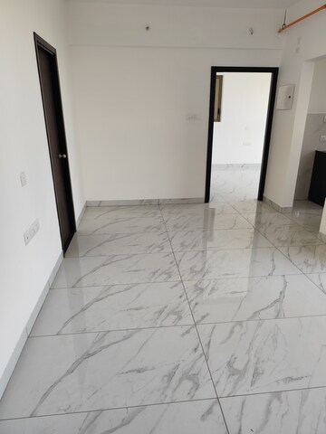 1 BHK Apartment For Sale in Raymond Ten X Habitat, Pokhran Road No Two