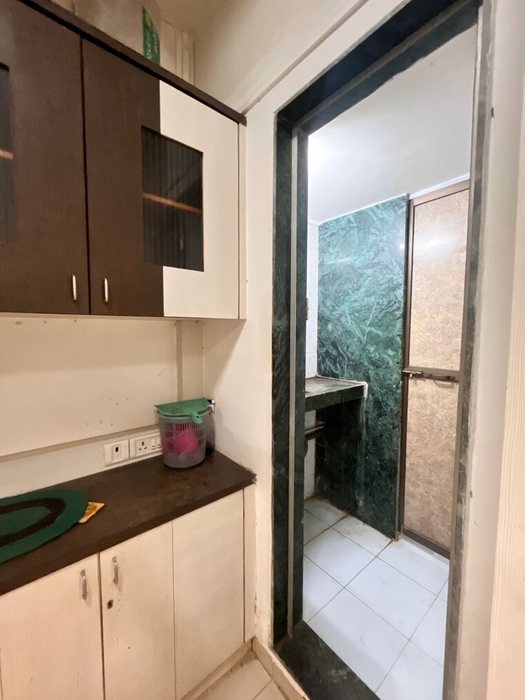 Kitchen, andheri west Commercial Office Space 800 Sq.Ft. In Andheri West Mumbai 9291874