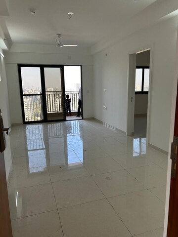 2 BHK Apartment For Rent in Amanora Gold Towers, Hadapsar
