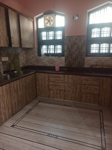Bedroom in 2 BHK Independent House at Sector 21d – for Rent