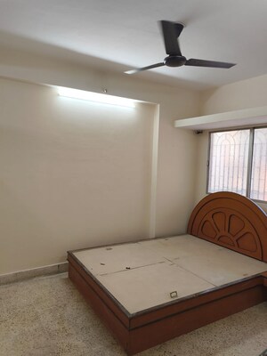 1 BHK Apartment For Rent in Anand Mahal Road