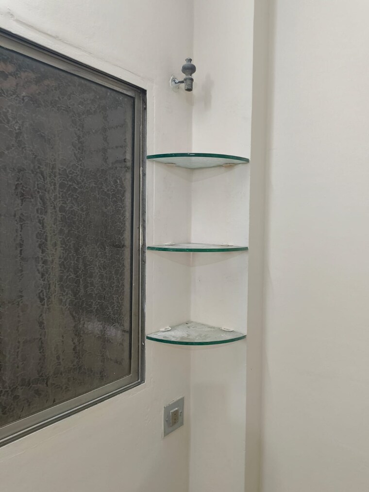 Other, anand mahal road 1 Bedroom 600 Sq.Ft. Apartment In Anand Mahal Road Surat 9291924