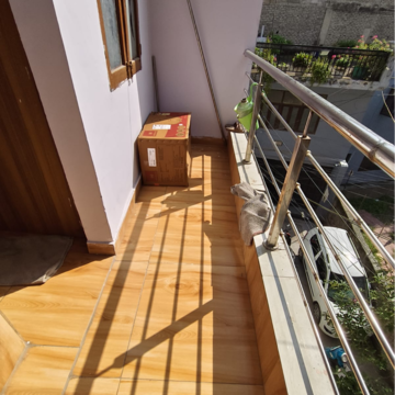 Balcony in 1 BHK Builder Floor at Malcha Marg – for Rent