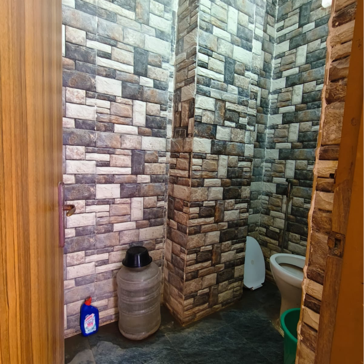 Bathroom, malcha marg 1 Bedroom 600 Sq.Ft. Builder Floor In Malcha Marg Delhi 9291929