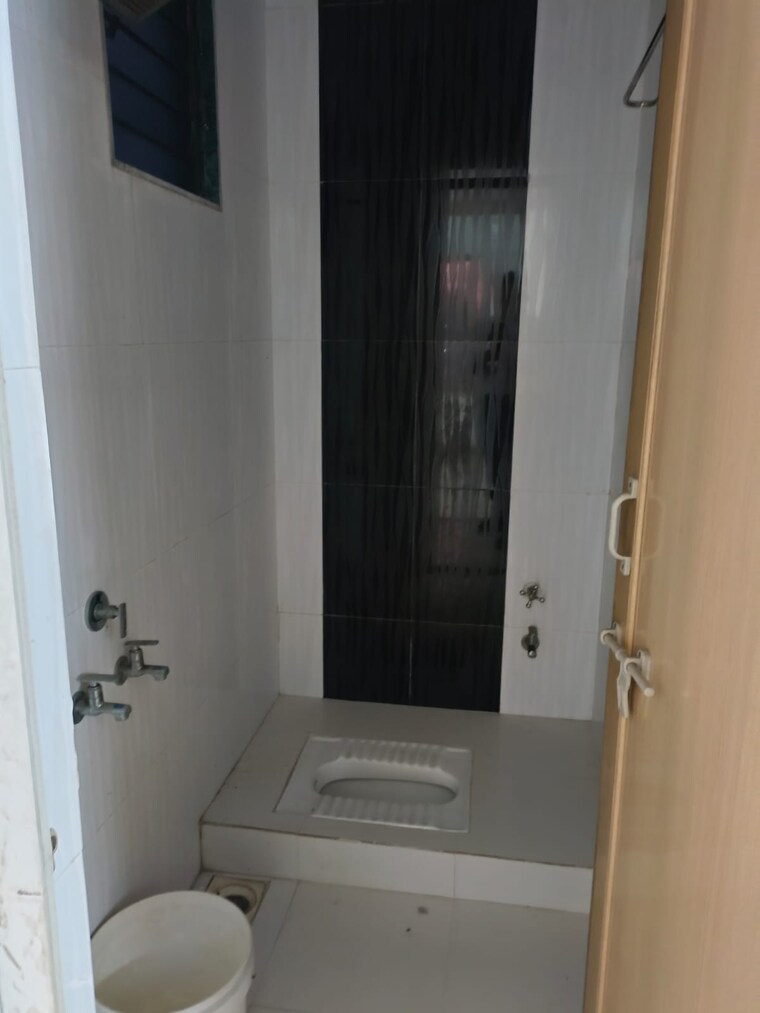 Bathroom, palanpur 3 Bedroom 1650 Sq.Ft. Apartment In Palanpur Surat 9291934