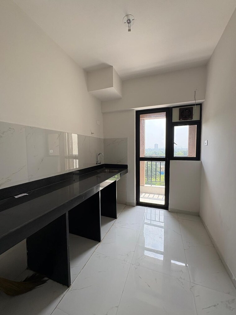 Kitchen, runwal-gardens-phase-2 2 Bedroom 674 Sq.Ft. Apartment In Dombivli East Thane 9291938