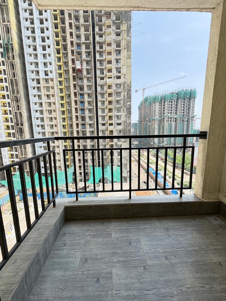 Balcony, runwal-gardens-phase-2 2 Bedroom 674 Sq.Ft. Apartment In Dombivli East Thane 9291938