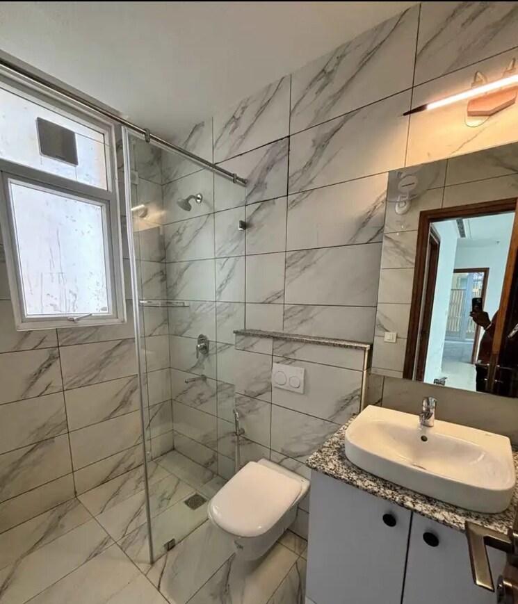 Bathroom, conscient-hines-elevate 3 Bedroom 2095 Sq.Ft. Apartment In Sector 59 Gurgaon 9291949