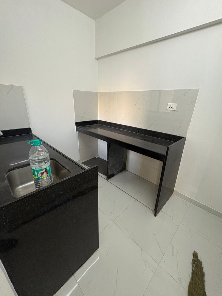 Kitchen, runwal-gardens-phase-i 1 Bedroom 353 Sq.Ft. Apartment In Dombivli East Thane 9291972