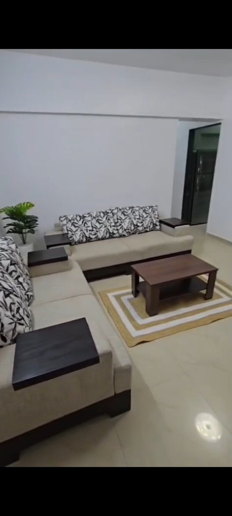 Living Room, best-complex-andheri-west 2 Bedroom 650 Sq.Ft. Apartment In Andheri West Mumbai 9291988