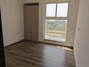 Room in 3 BHK Apartment at ATS Le Grandiose, Sector 150 – for Rent