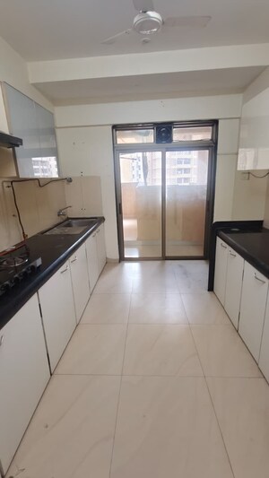 Kitchen in 3.5 BHK Apartment at K Raheja Vistas, Powai – for Rent