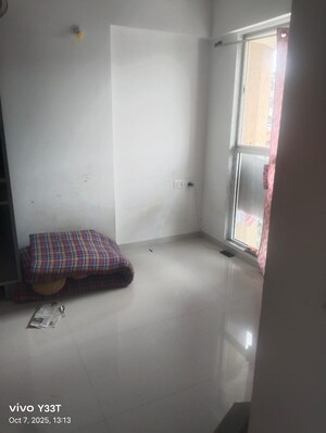 Room in 1 BHK Apartment at Marathon Neo Hills, Tembhipada – for Rent
