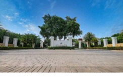 Plot For Sale in DLF Alameda