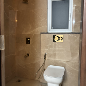 Bathroom in 3.5 BHK Apartment at Smart World Orchard, Sector 61 – for Rent