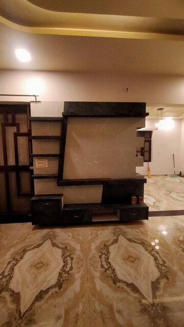 Living Room in 3 BHK Independent House at Gomti Nagar – for Rent
