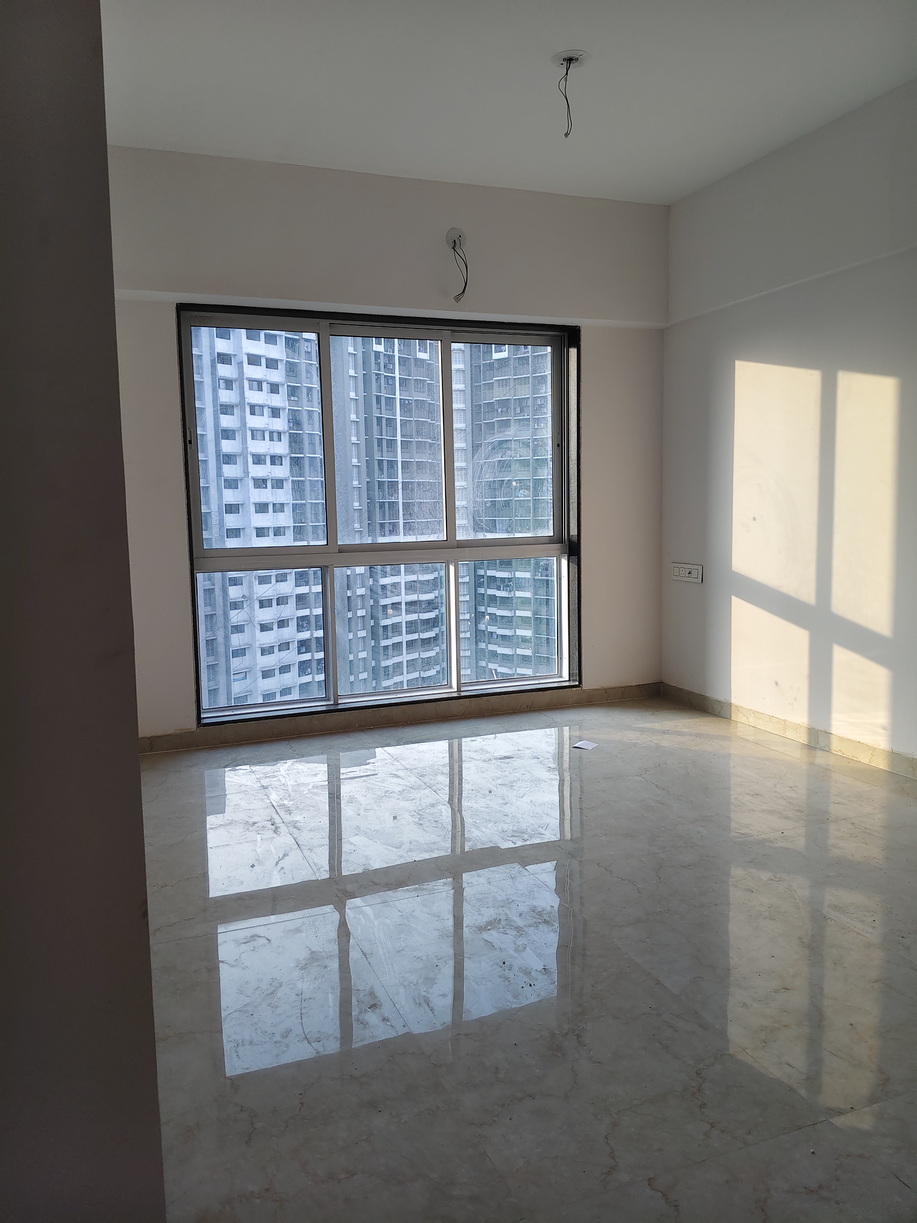 2 BHK + Extra Room Apartment For Sale in Oxford Navrang Oasis