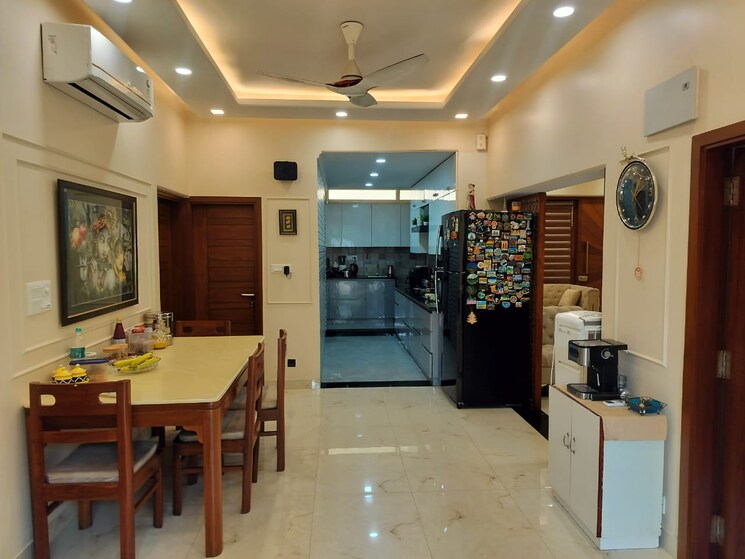 Living Room, b2-green-glade-apartments 3.5 Bedroom 2000 Sq.Ft. Apartment In Vasant Kunj Delhi 9292102