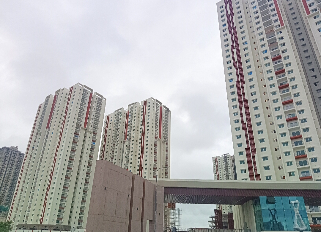 3 BHK + Pooja Room Apartment For Sale in Aparna Zenon