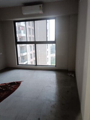 Room in 3 BHK Apartment at Birla Vanya, Kalyan West – for Rent