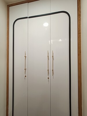 Furnished Amenities in 4 BHK Apartment at SNN Clermont, Hebbal – for Rent