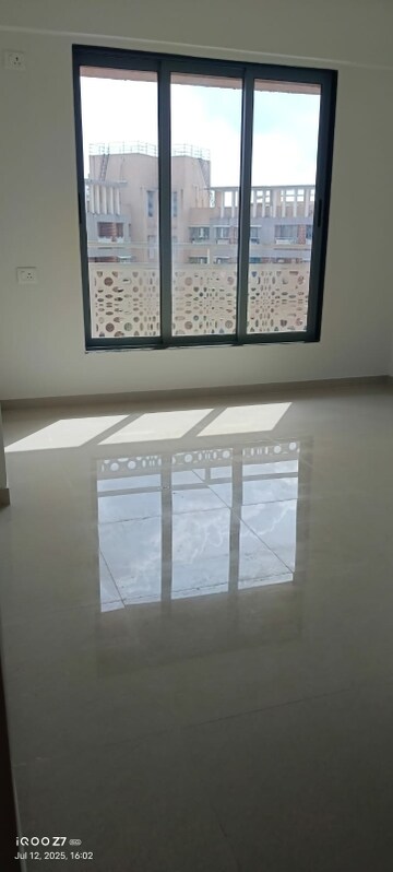 Room in 2 BHK Apartment at Dombivli East – for Rent