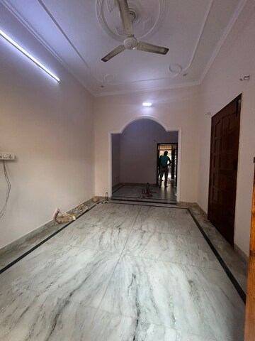 Bedroom in 1.5 BHK Builder Floor at White Pearl Residency, Sector 5 – for Rent