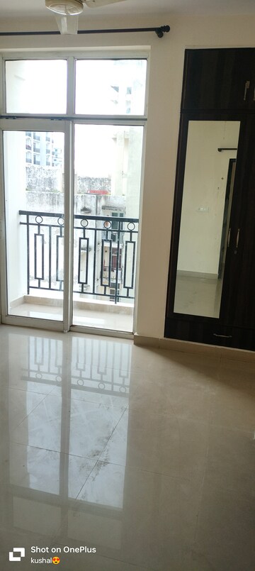 Room in 2 BHK Apartment at Kiara Residency, Sushant Golf City – for Rent