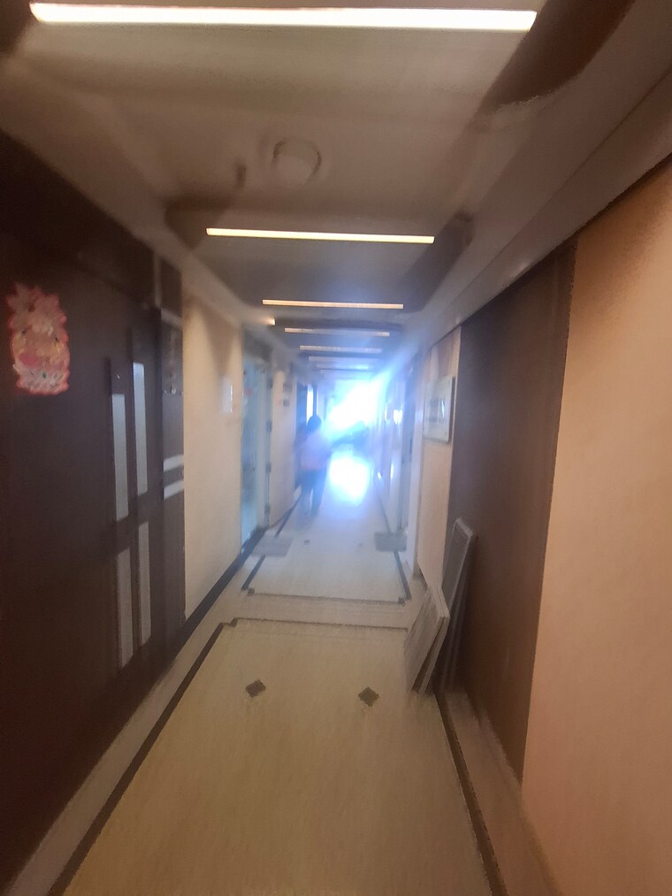 Kitchen, netaji subhash place Commercial Office Space 350 Sq.Ft. In Netaji Subhash Place Delhi 9292205