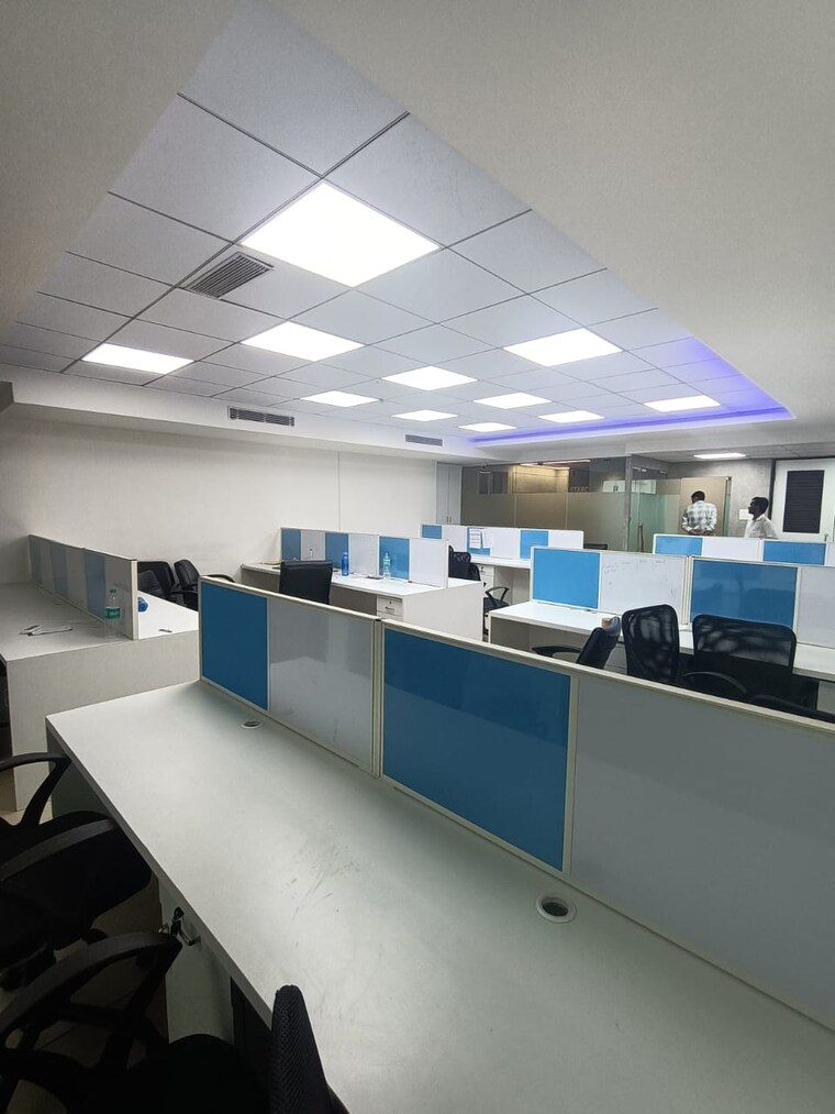 Team Area, real-tech-park Commercial Office Space 2600 Sq.Ft. In Vashi Sector 30a Navi Mumbai 9292225