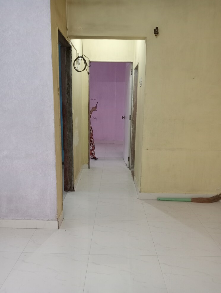 Room, riddhi-garden 1 Bedroom 625 Sq.Ft. Apartment In Malad East Mumbai 9292238