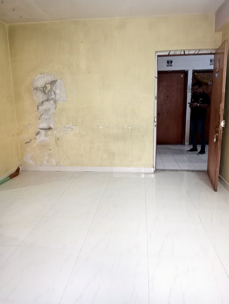 Room, riddhi-garden 1 Bedroom 625 Sq.Ft. Apartment In Malad East Mumbai 9292238