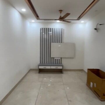 Building Lobby in 2 BHK Builder Floor at Rps Palms, Sector 88 – for Rent