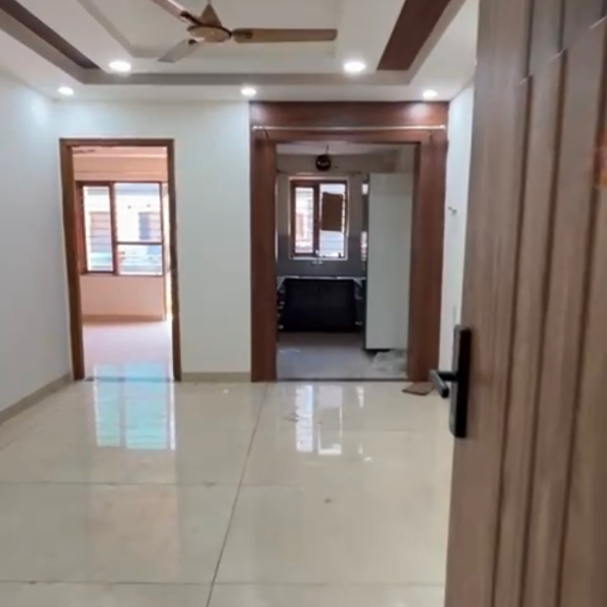 2 BHK Builder Floor For Rent in Rps Palms