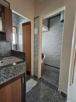 Attached Bathroom in 1.5 BHK Apartment at Sunder Sahawas Phase II, Vadgaon Budruk – for Rent