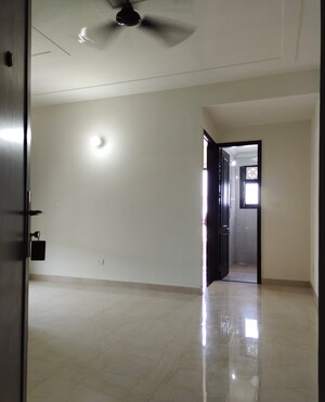 Living Room in 1 BHK Builder Floor at Chattarpur – for Rent