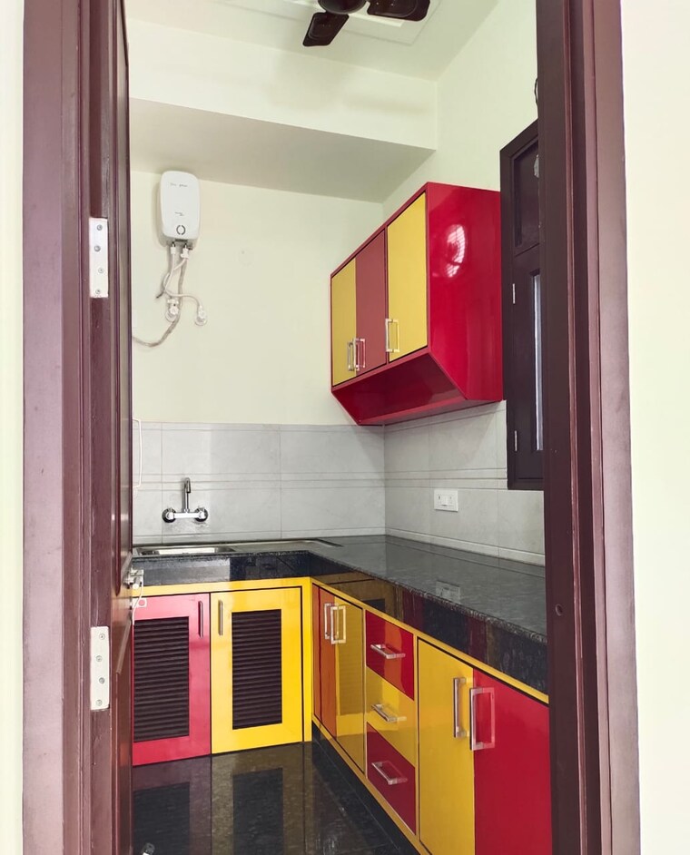 Kitchen, chattarpur 1 Bedroom 480 Sq.Ft. Builder Floor In Chattarpur Delhi 9292331