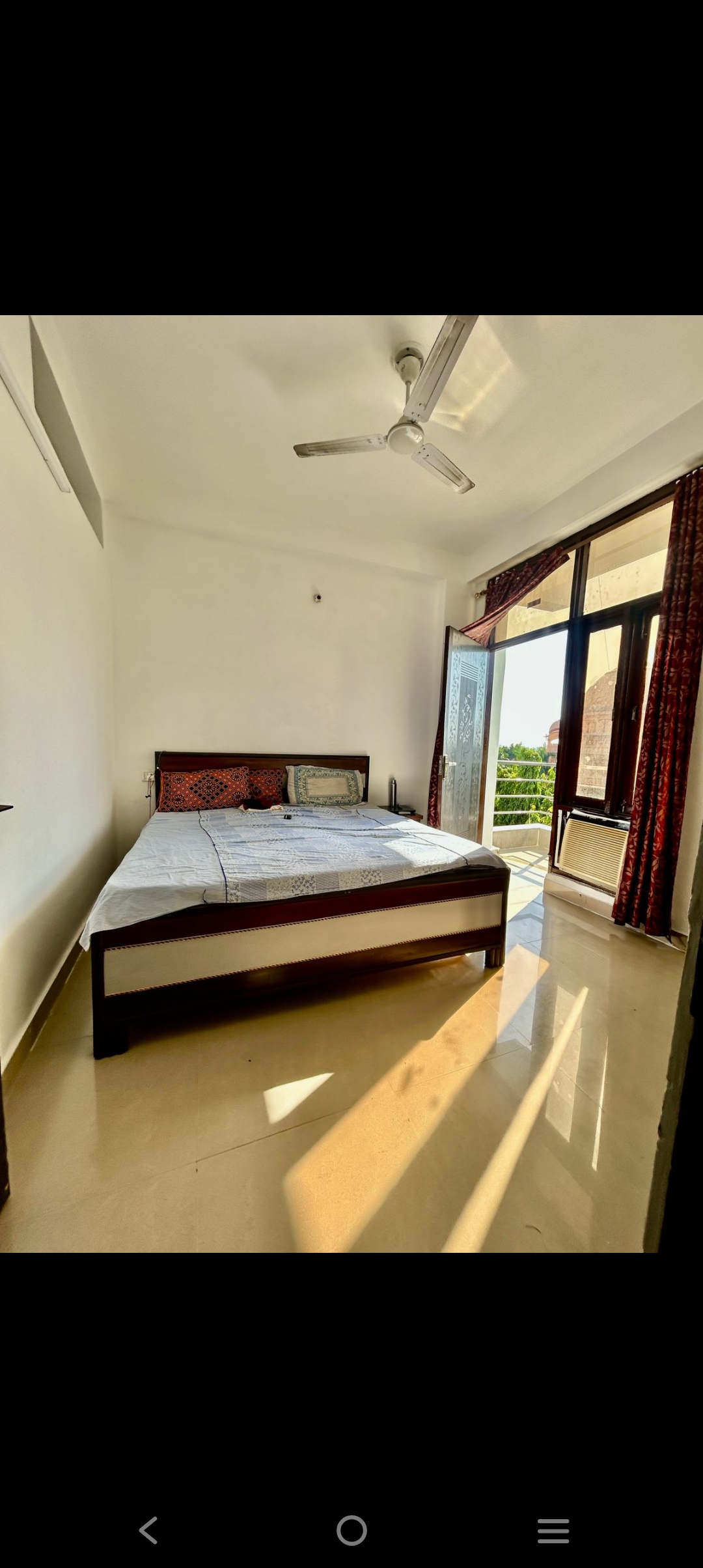 2 BHK Builder Floor For Rent in Saket