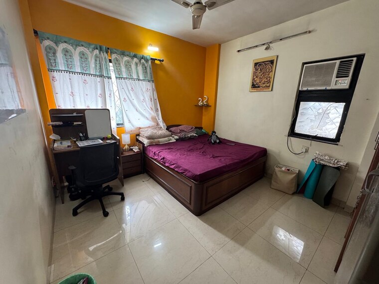 Master Bedroom, satellite-royale 2 Bedroom 830 Sq.Ft. Apartment In Goregaon East Mumbai 9292362