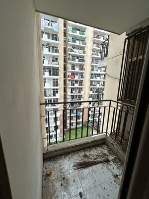 Balcony in 2.5 BHK Apartment at Nirala Aspire, Panchsheel Green – for Sale