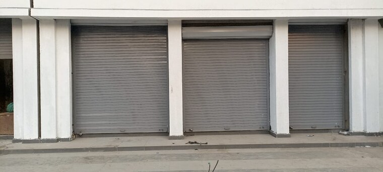 Exterior View, kalyan west Commercial Showroom 3500 Sq.Ft. In Kalyan West Thane 9292368