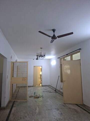  4 BHK Independent House at Sector 48 – for Rent